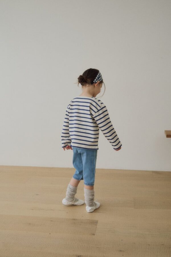 DB590BF1-02D5-41EC-BF42-03E581D75BEB 〖預購〗布里漫步修身牛仔褲