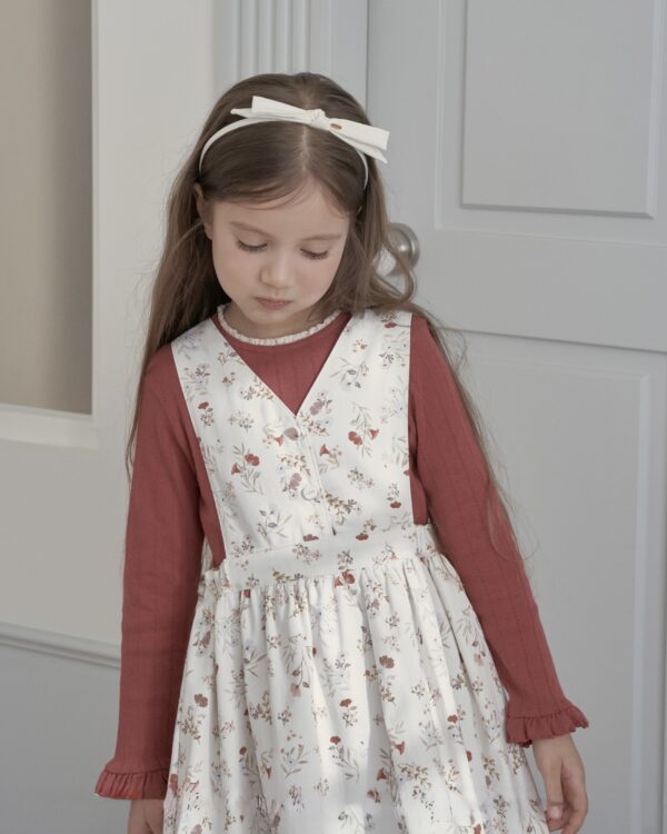 E48B81E7-4267-404F-B1AD-B97AECFB4879_1_201_a 〖預購〗Annie 氧氣感親膚上衣