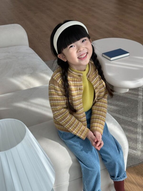 E973690F-5739-4869-9A17-FCDF7CFAEAF4 〖預購〗Eddie 暖陽混紡小外套