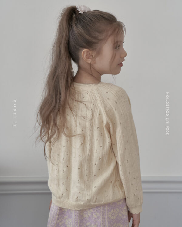 ED9FB1A0-218B-4BF6-8461-0592AE00F87B 〖預購〗Melody 棉糯感針織小外套