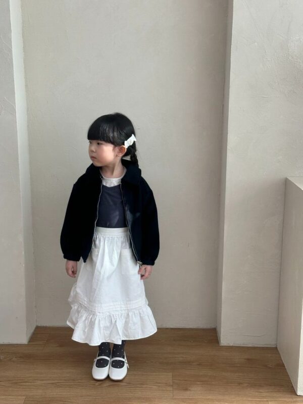 F4B919C6-4AA3-460C-88DF-B48968AA1C4E 〖預購〗花語繫帶圍裙式質感長裙