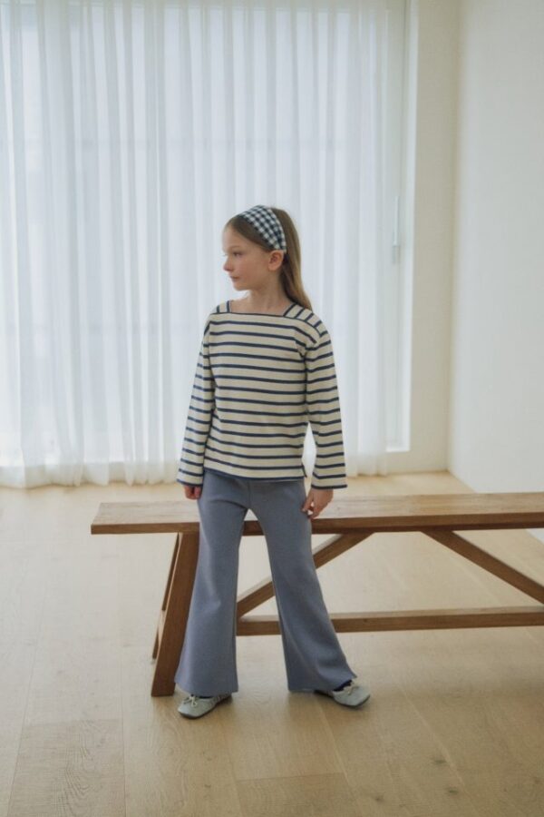 F9A84BC2-9BEA-48A0-8BFD-A8F65B132C2E 〖預購〗歲月水洗經典橫條紋上衣