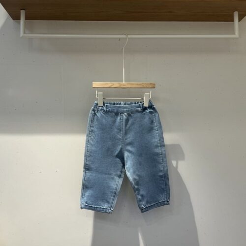 FBBED667-921E-4774-89A0-E94B3D079B93_1_201_a 〖預購〗布里漫步修身牛仔褲