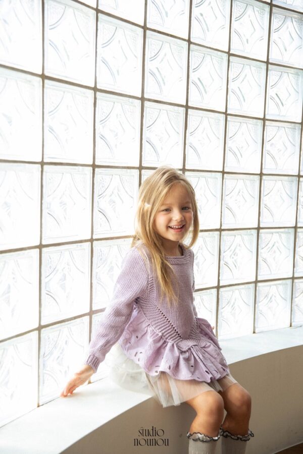 00948DD1-8C6B-45C5-8D0D-F7FEAC11F208_1_105_c 〖預購〗倒影幾何鏤空毛衣