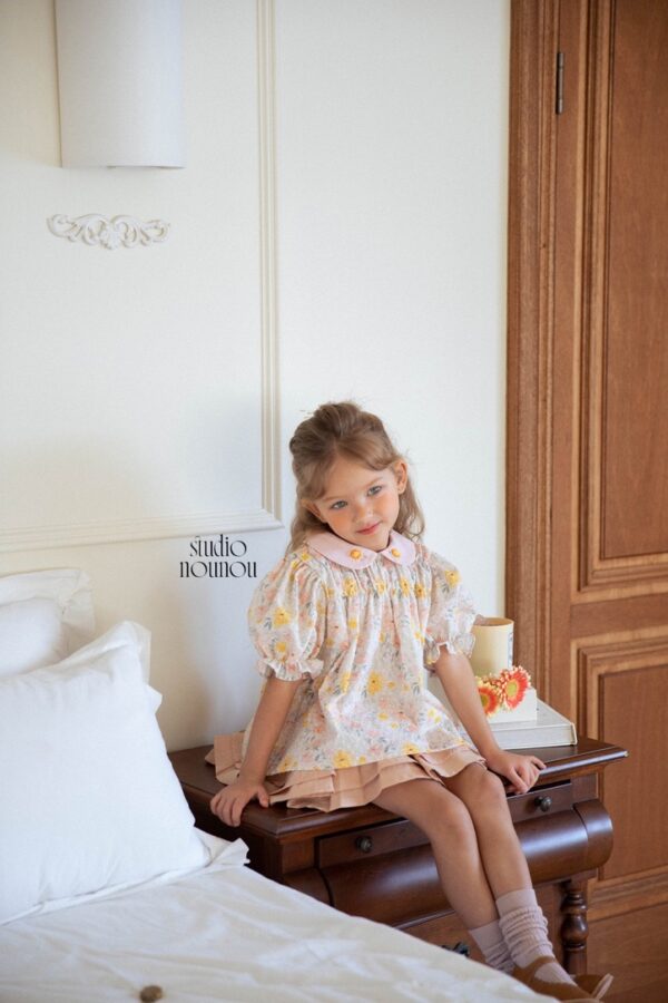 012FB518-FF69-44CD-B652-E1E2DC60334B_1_105_c 〖預購〗古典複寫提花襯衫