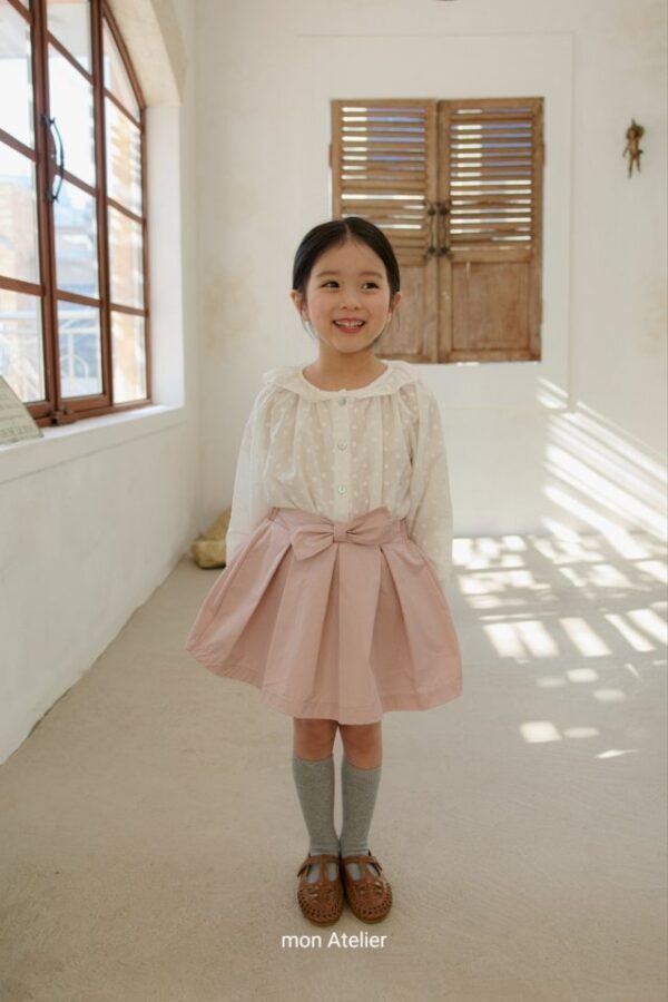 03407922-4B4D-4E19-B6C7-13A28F67CDB7 〖預購〗繫住春光蝴蝶結裝飾短褲裙