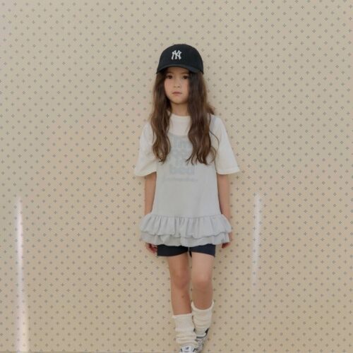 05B3AC11-58DA-45B3-BC6C-01EAE235C91B 〖預購〗流星雨多層次閃耀波浪洋裝