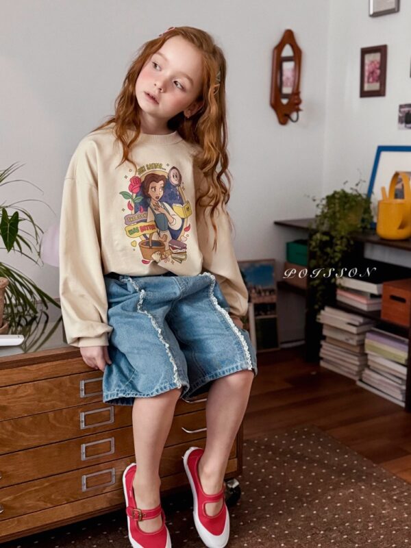 06CF21DC-A34F-408A-A3C4-F56C37F7EB03_1_105_c 〖預購〗Sweet Bell 貝兒公主大學T