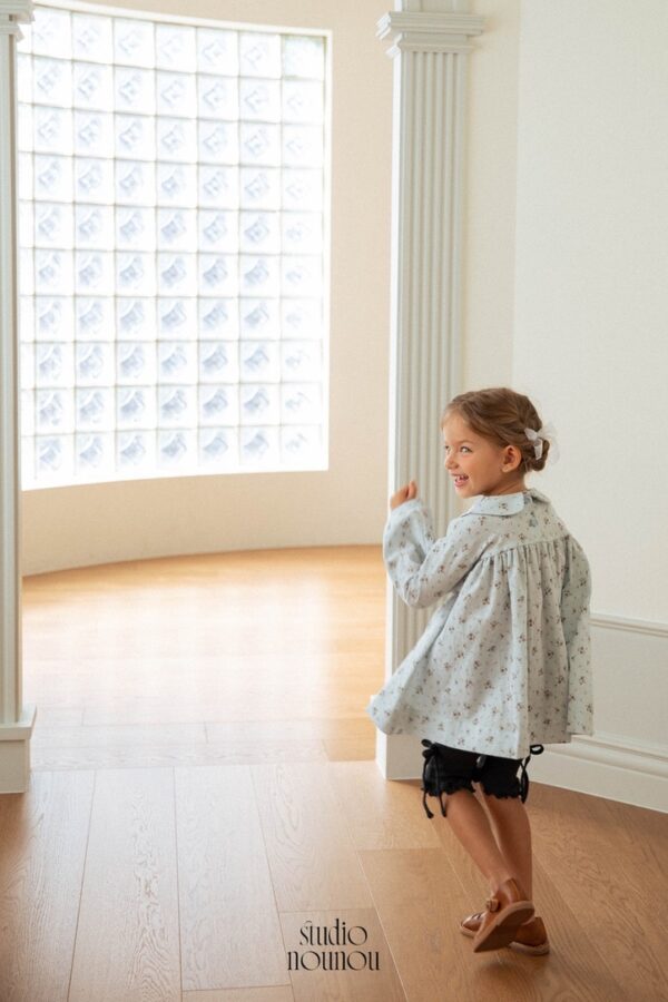 0B821239-C863-4876-989B-6A5A74A8253A_1_105_c 〖預購〗果實絮語上衣