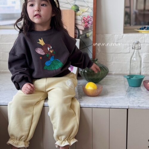 0C52E063-3DD0-47C8-A155-1C7E4A4F83B9_1_105_c 〖預購〗Little Jerry 傑利鼠大學T