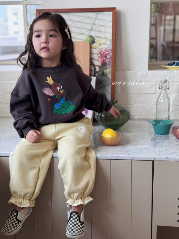 0C52E063-3DD0-47C8-A155-1C7E4A4F83B9_1_105_c 〖預購〗Little Jerry 傑利鼠大學T