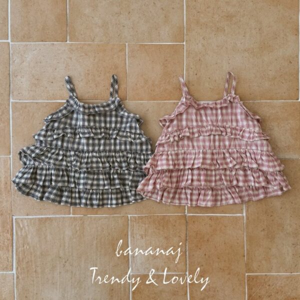 11E79CED-5DB0-4AF5-89FB-649C796C6854 〖預購〗Hershey 經典格紋荷葉邊小背心