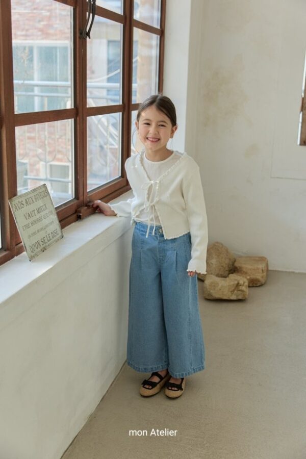 12177CC2-AA7D-4CFA-98B5-0E7F0DB4E1EE 〖預購〗Roem 織夢蕾絲開襟外套