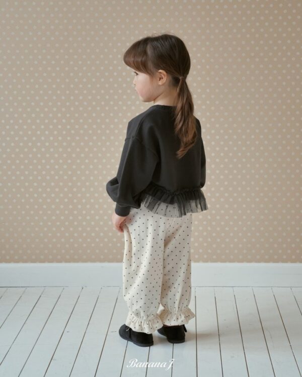 15C0B132-6A5F-4F6C-9243-8AA97B162625 〖預購〗Très Chic 網紗拼接衛衣