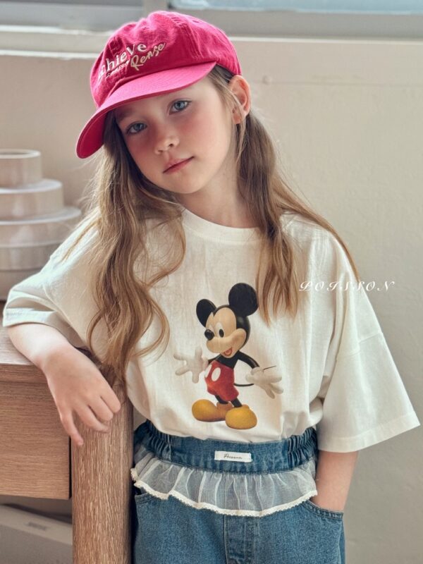 18E62BF6-19E6-42CE-BA20-DB0F8ED96773_1_105_c 〖預購〗Chouchou 蕾絲飾邊牛仔褲