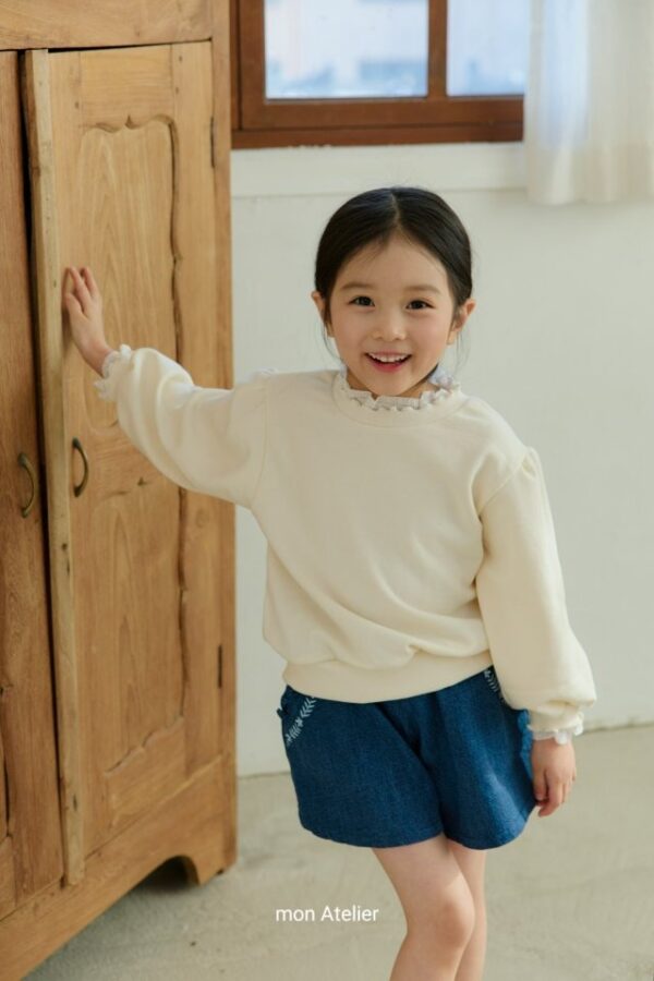 197DF6EC-6758-4431-B8E1-3CDD9176021A 〖預購〗氧氣感荷葉層次厚磅衛衣