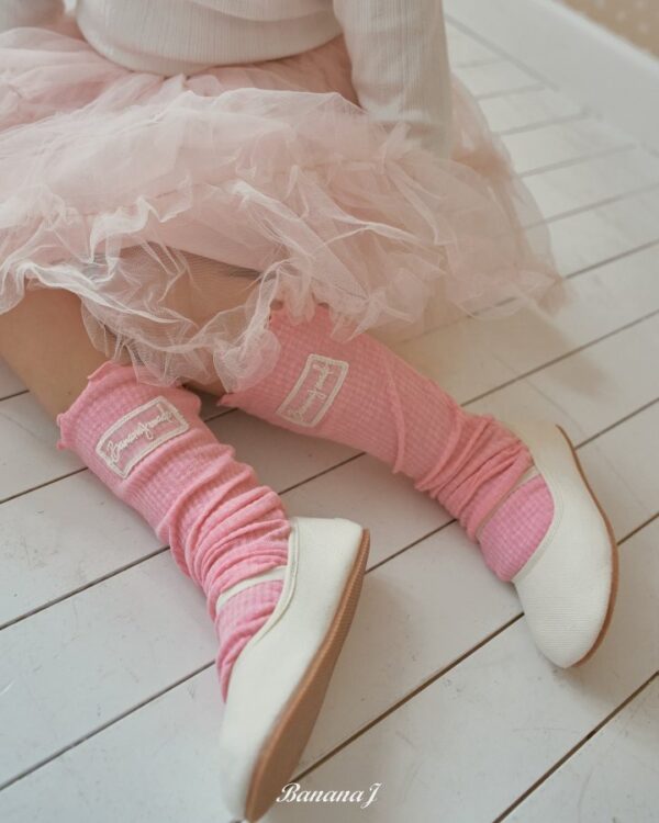 1BC83157-C9C1-41AC-A91E-BA9CFA3B2F65 〖預購〗Seven Days 繽紛色系舒柔長襪