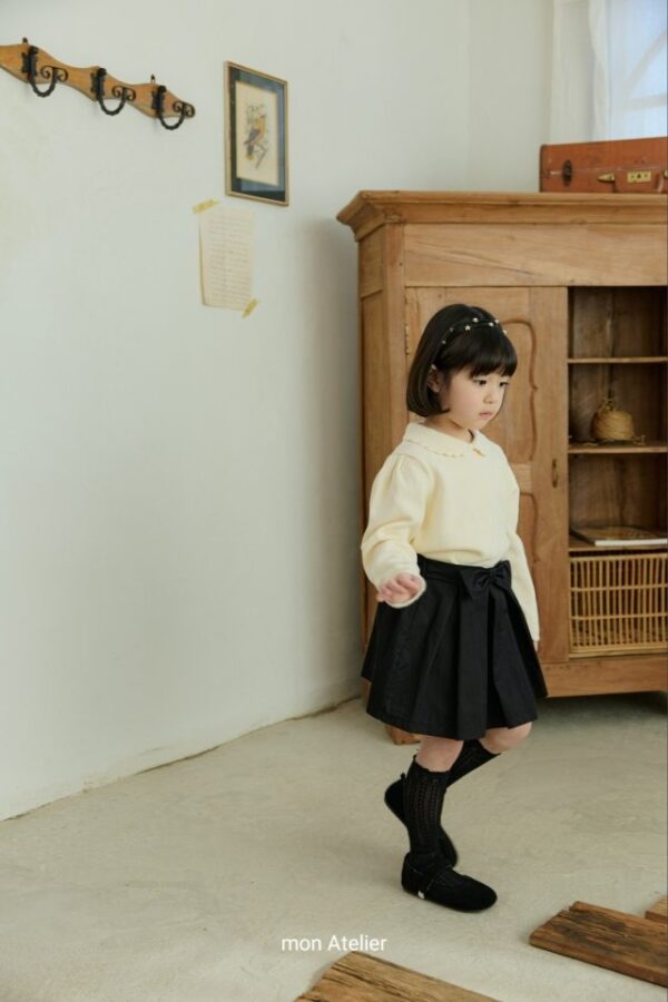 21EE8A63-3847-49A6-9C5C-F6FEFA7FC2B6 〖預購〗檸檬汽水領片上衣