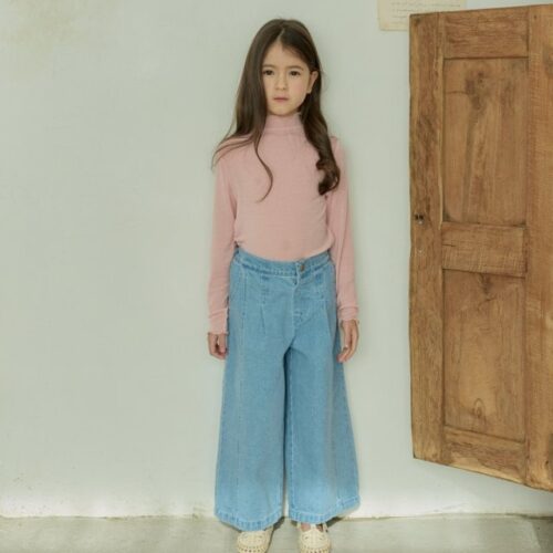 22AFD571-55DA-4240-B421-E7CF6ED7D0FD 〖預購〗Bien 恆藍質感水洗牛仔褲