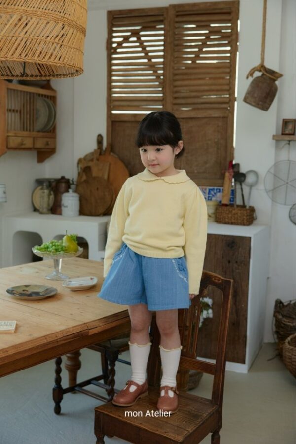 24A7E420-A8A0-45D7-8A37-A9D948AB14DF 〖預購〗傘狀水洗丹寧短褲