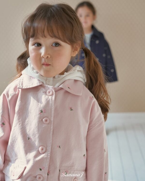 〖預購〗小精靈繁花刺繡舒柔夾克