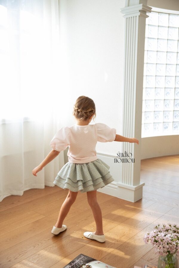 2FF4E8E7-5EFB-45CE-BD15-6F177991A2DA_1_105_c 〖預購〗織夢層次迷你蛋糕褲裙