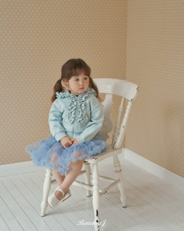 3355570A-3DDD-4D01-8ED6-EE2A66FC5757 〖預購〗克洛伊浪漫荷葉邊連帽外套