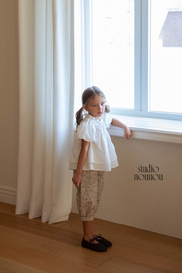 37221874-1293-4495-87DF-519056D882E3_1_105_c 〖預購〗豆豆絮語澎袖上衣