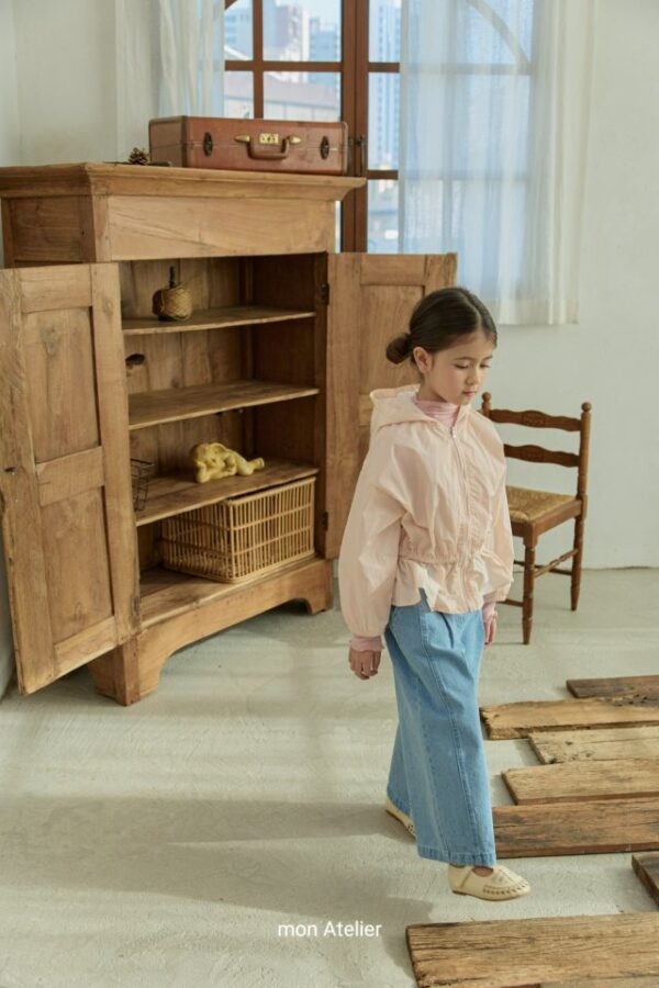 3B046699-F073-48CE-A8C1-9871499DBE27 〖預購〗Bien 恆藍質感水洗牛仔褲