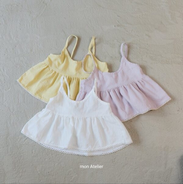 3BEBFA27-C190-4CD0-B29A-D04F7D06E637 〖預購〗Merci 織夢層次感蕾絲背心