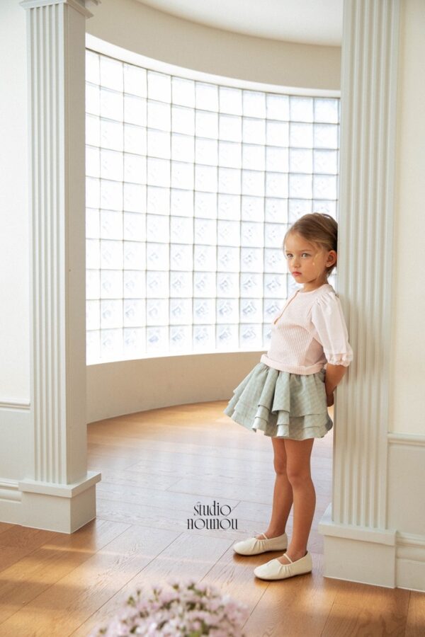 3C57C7F4-3107-4B45-BAF5-C61449845A9A_1_105_c 〖預購〗指尖溫度立體織紋上衣