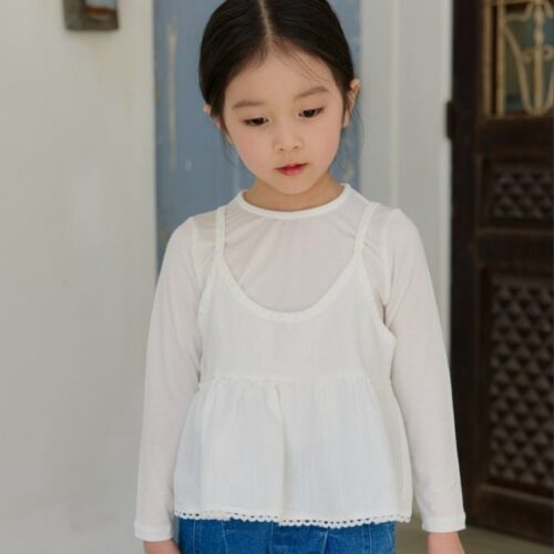 43D25F1A-15A7-4F0C-86E8-5C76B0899165 〖預購〗Merci 織夢層次感蕾絲背心