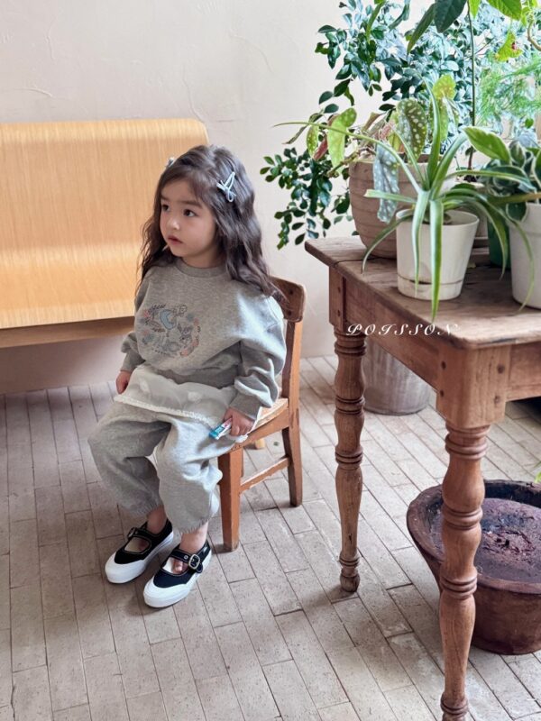 49158762-3C8E-439C-8609-02F21144439B_1_105_c 〖預購〗Alice 夢遊仙境套裝