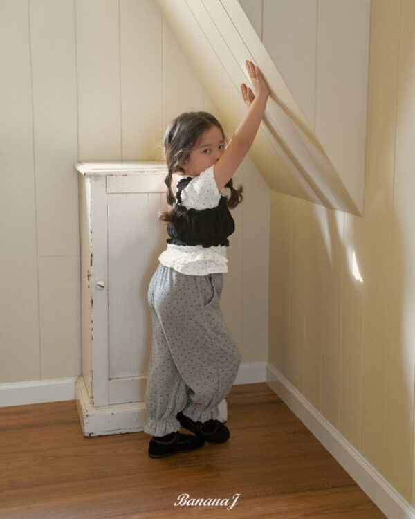 4C15A143-4A25-4AF0-97C0-588E10C5021A 〖預購〗Jelly Bonbon 點點縮口褲