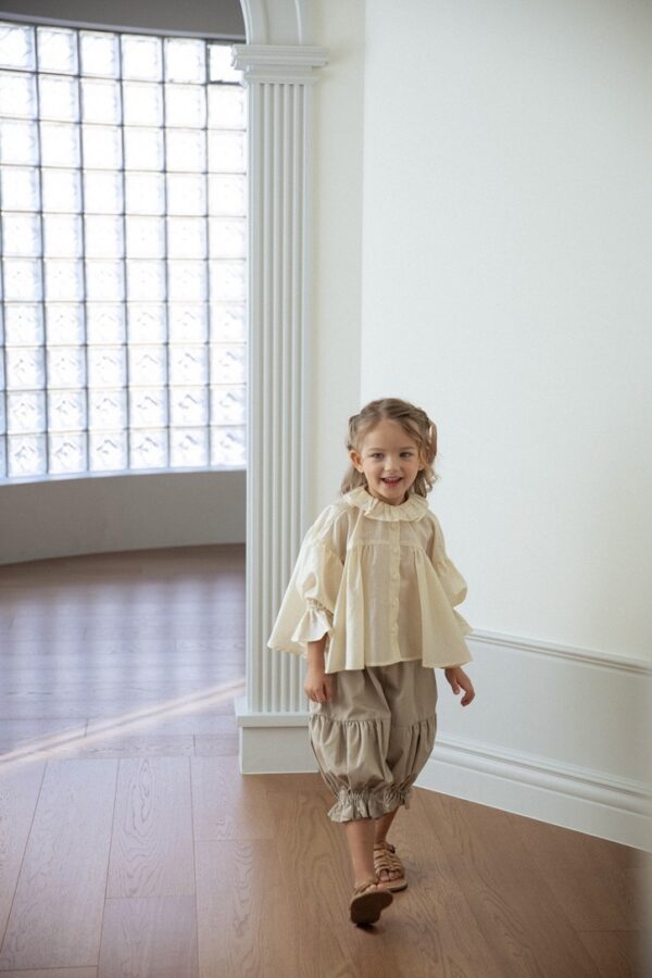 5556B470-2F89-4D64-A47C-B6D972EB66D5_1_105_c 〖預購〗花苞剪裁抽褶燈籠褲