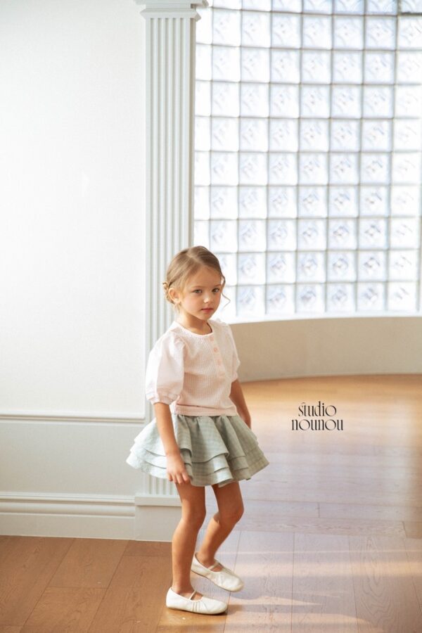 564CE71B-FAEC-46F5-8884-9412BE5A8949_1_105_c 〖預購〗指尖溫度立體織紋上衣