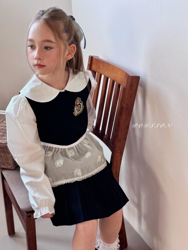 564E415E-3EB2-4CD1-BDDD-69DFDB2A6B15_1_105_c 〖預購〗玫瑰花園小裙