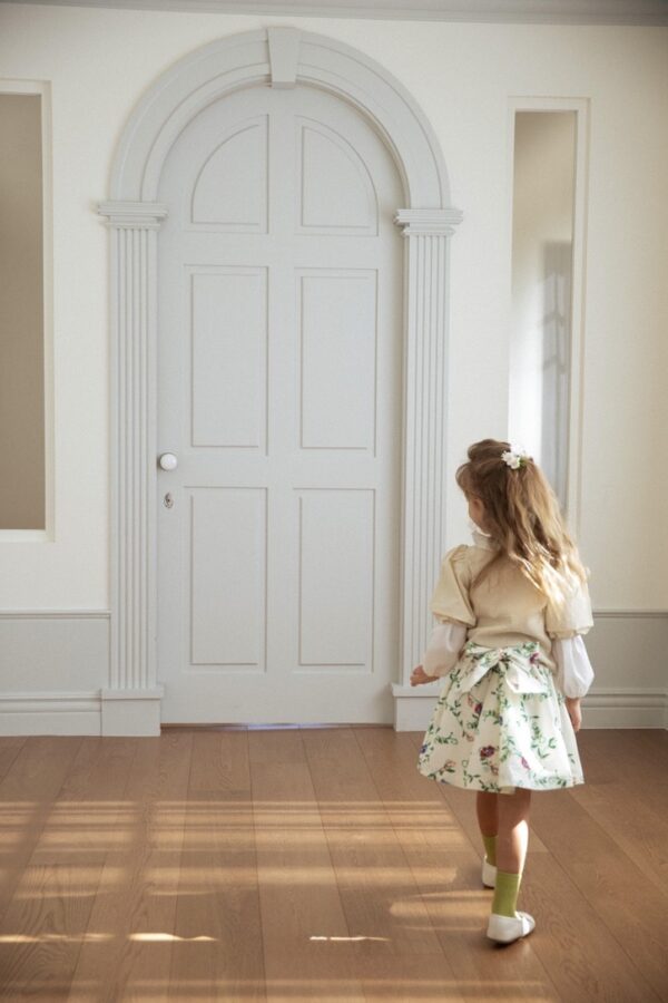 56DF8CD7-7222-4C5E-83C5-6A321373B556_1_105_c 〖預購〗秘密花園蝴蝶結裙