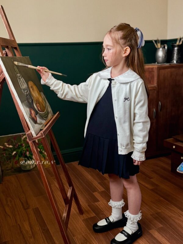 5865F1E4-17C3-419E-BDC3-1B8C8F8E5EE3_1_105_c 〖預購〗法式蝴蝶結刺繡針織衫