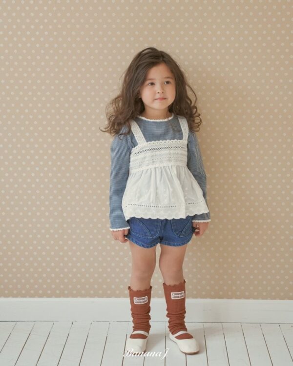 5D3548B6-6078-40BB-BECC-826026D36475 〖預購〗艾莉亞蕾絲背心