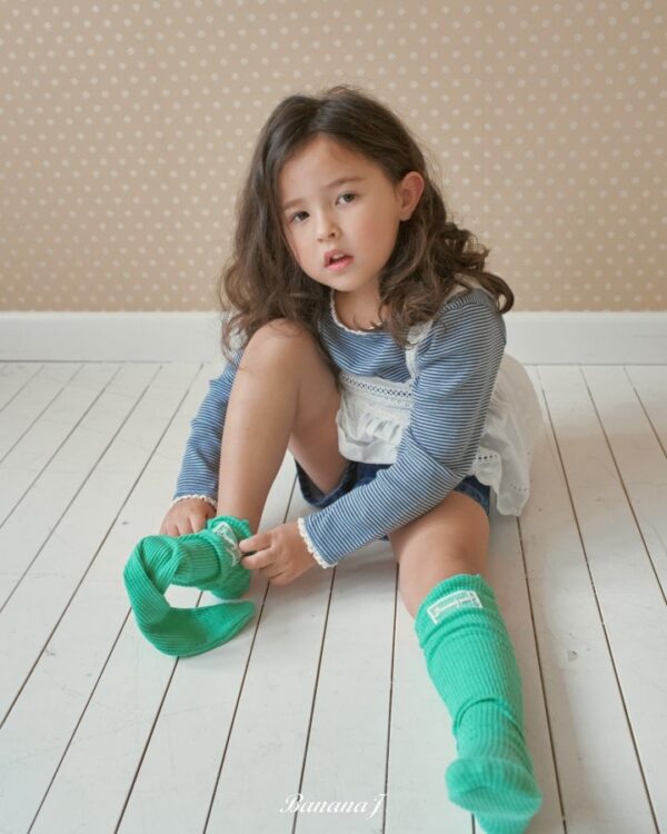 5EE85F45-D6C6-4CD7-875C-1699932161C5 〖預購〗Seven Days 繽紛色系舒柔長襪