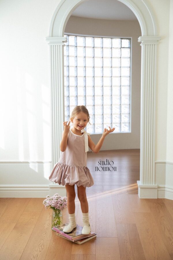 612ED9D6-6527-4D64-8468-2CCEDBEEA5FF_1_105_c 〖預購〗足尖旋轉花苞連身裙