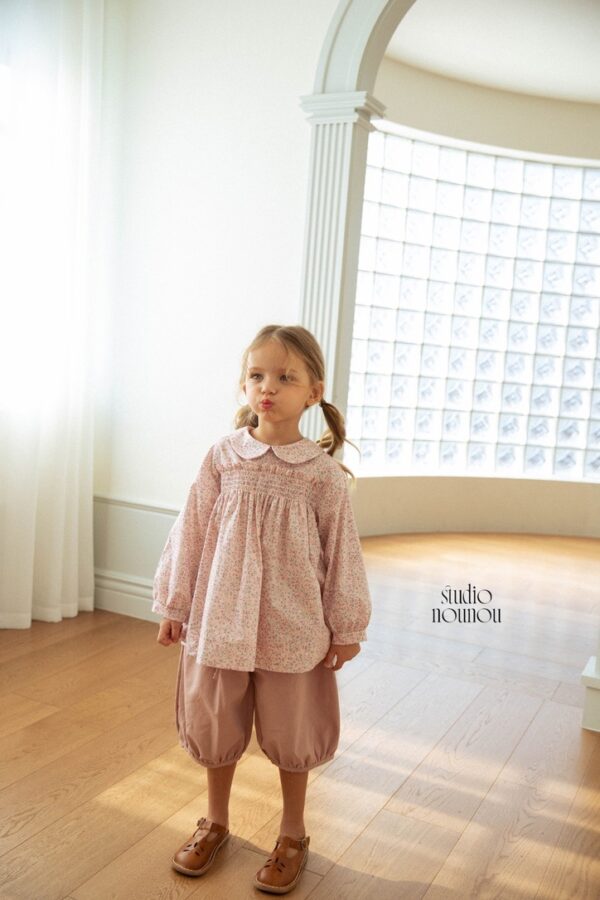 621FA1CA-06C4-4603-9617-154E3FA06909_1_105_c 〖預購〗果實絮語上衣