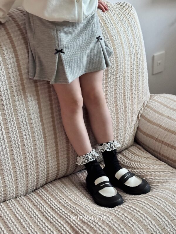 66D2BDDD-ACDF-4B74-A62C-04666FCD80C9_1_105_c 〖預購〗Aromi 質感褲裙