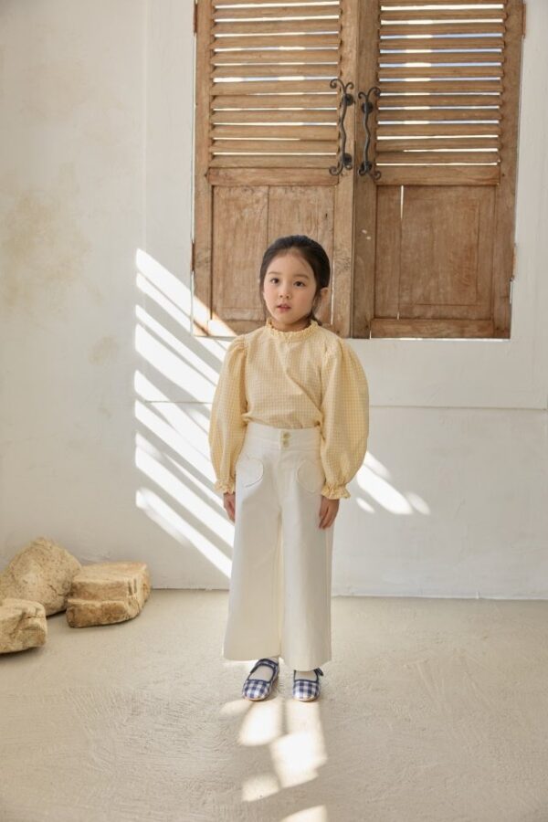 67996F72-0D2D-4ABD-AEEE-2736A760B1D6 〖預購〗愛心印記立體剪裁休閒長褲