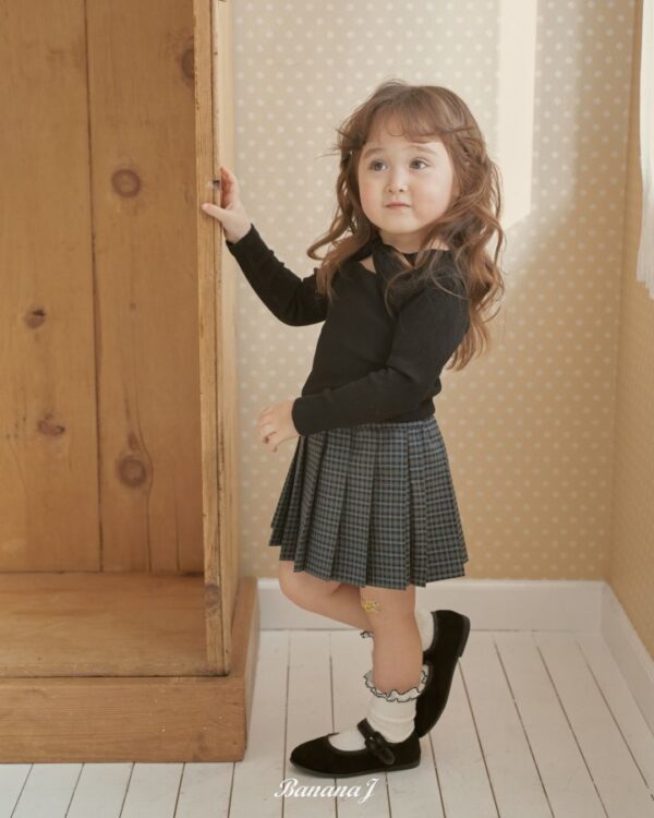 6944C7F4-F6D5-4ABB-BE15-B6225FD989E6 〖預購〗蝴蝶結舒柔上衣