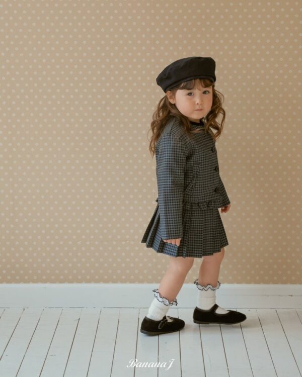 6D01072E-AD79-4726-AE15-C6B6D75B0BE7 〖預購〗摩亞荷葉外套