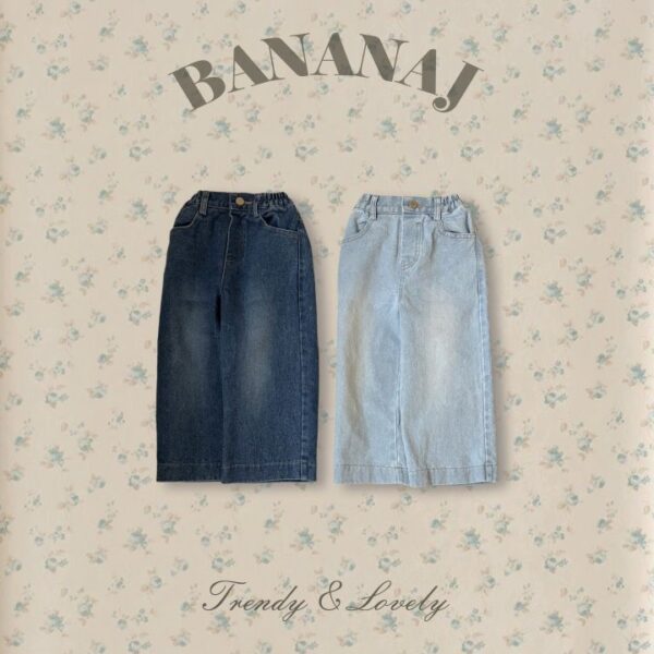 6E152CA2-BDA1-4523-AC59-2F550C2F8C27 〖預購〗經典標誌率性水洗寬鬆牛仔褲