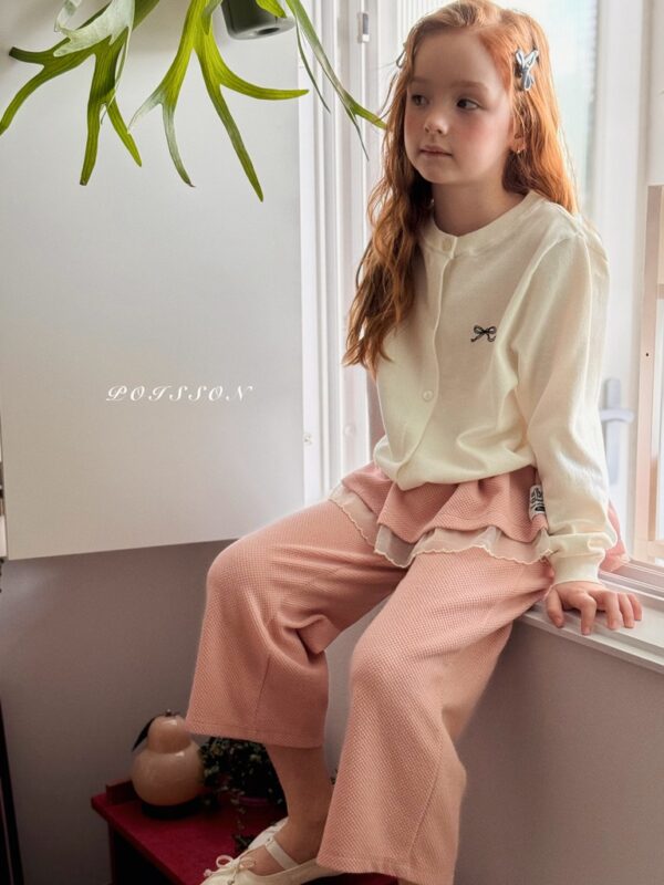 7443F87A-0561-493B-B292-56B66D400FA9_1_105_c 〖預購〗法式蝴蝶結刺繡針織衫