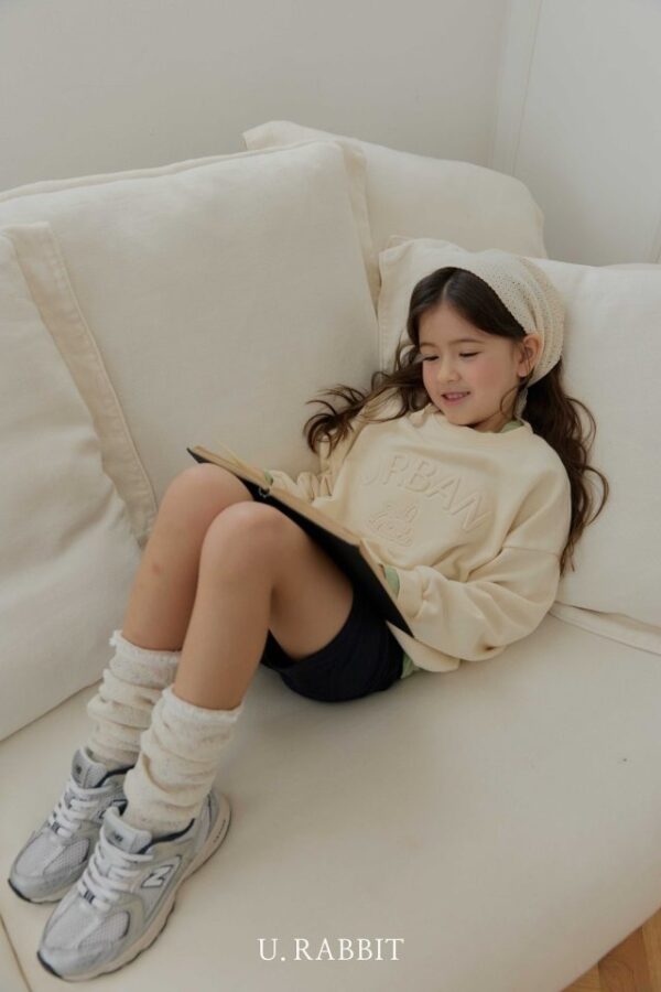 744F4444-47F5-4E9C-AECD-064E938F4DF5 〖預購〗復古窗櫺鏤空雕花質感長襪